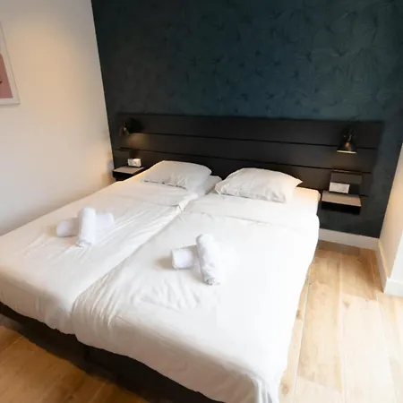 In Zevenhuizen With Sauna Bubble Bath, Cleaning Included Holiday home *
